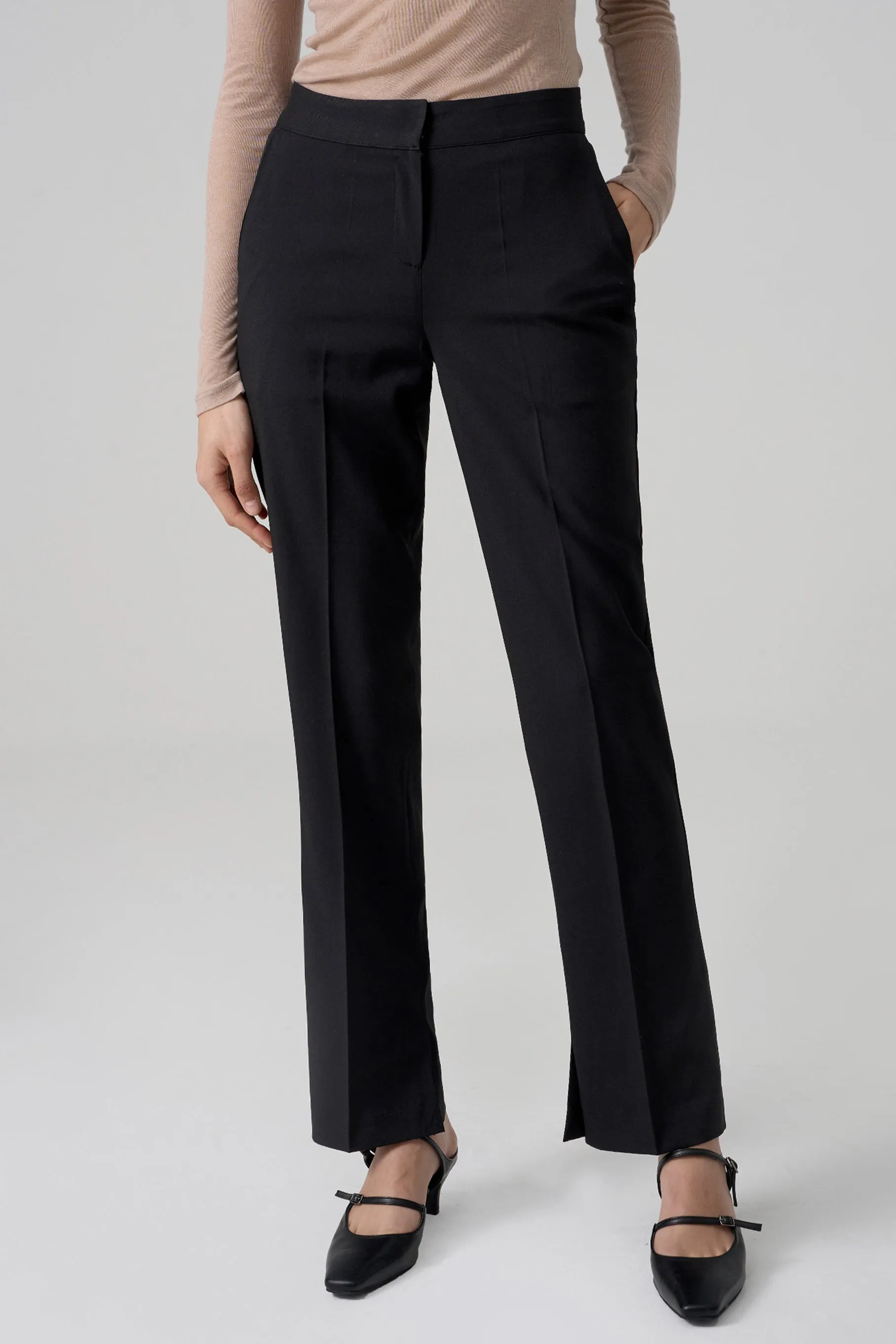 Canoe Slit Trousers, Black