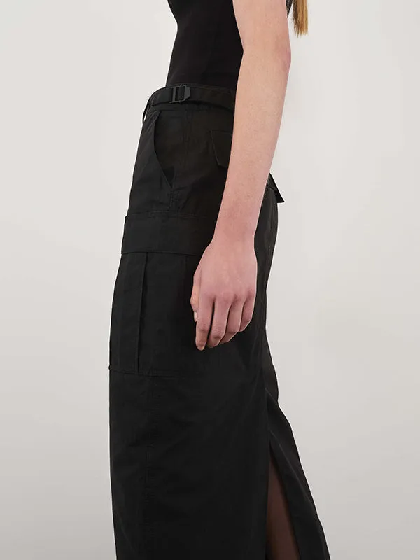 Cargo Skirt Midi in Black