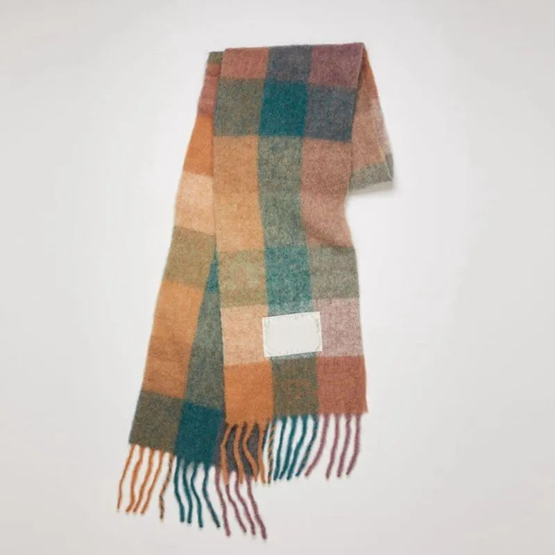 Europe latest autumn and winter multi color thickened Plaid women's scarf AC with extended Plaid shawl couple warm scarf