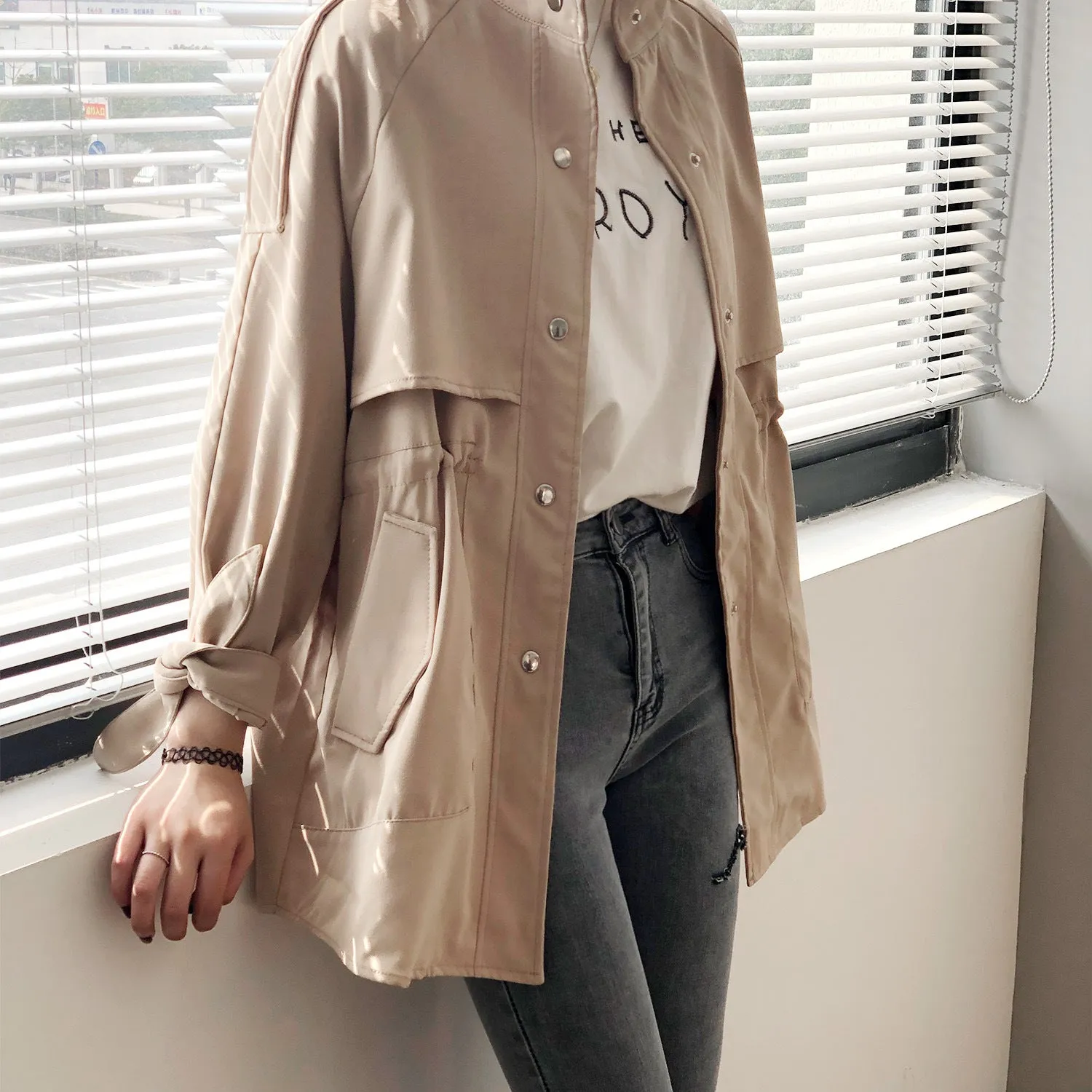 New Korean loose fit short trench coat raglan sleeves for women casual outfit