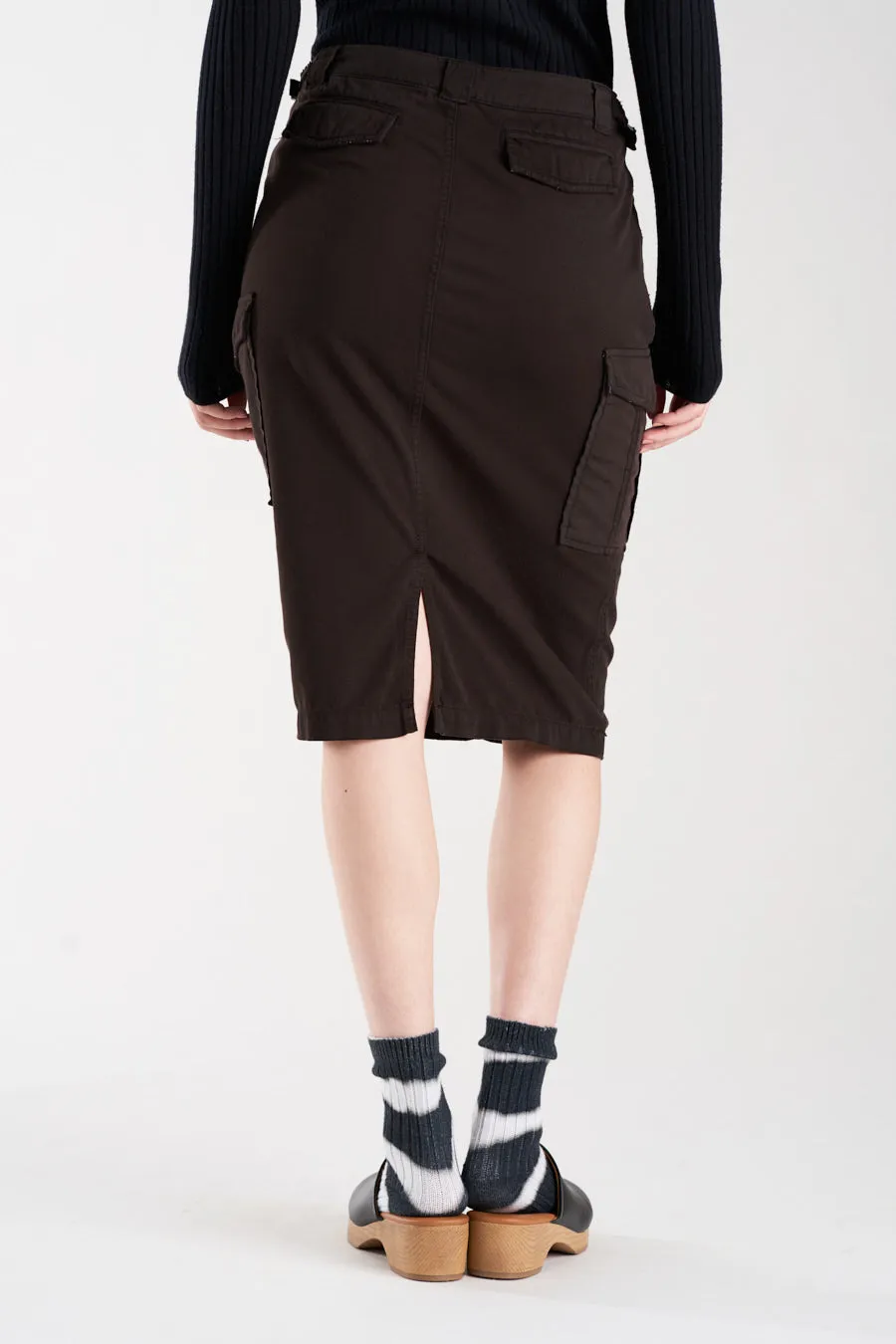 Pencil cargo skirt in Licorice