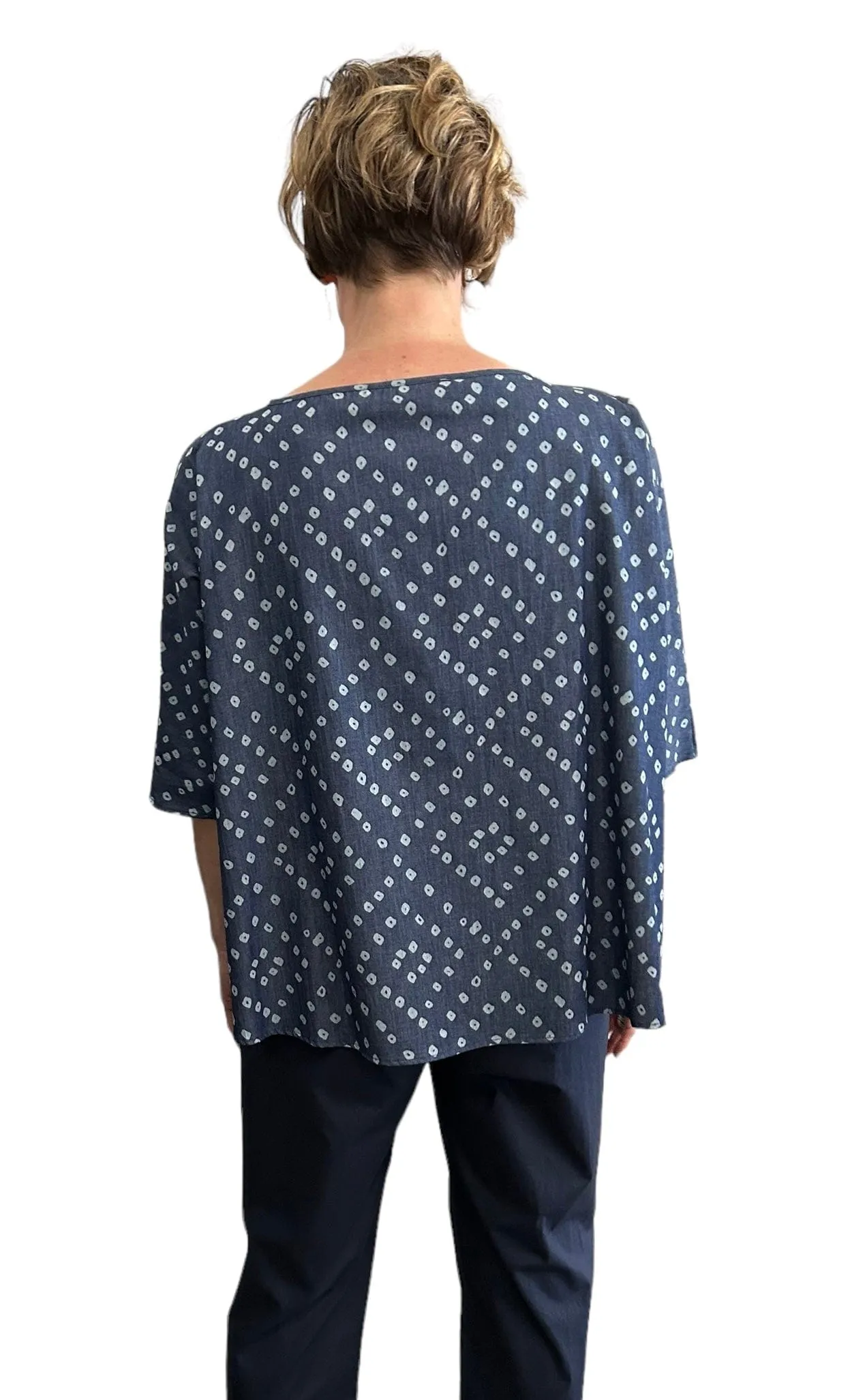 Pleaded Blouse 3/4 Sleeves Round Neck Blue