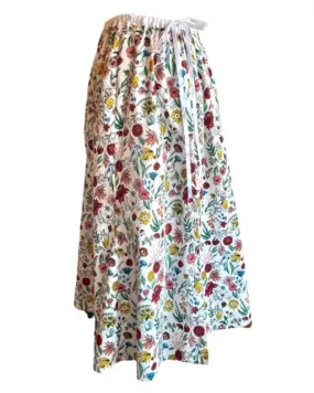 Tie-Waist Skirt with Side Slits in Cotton Garden Party Print