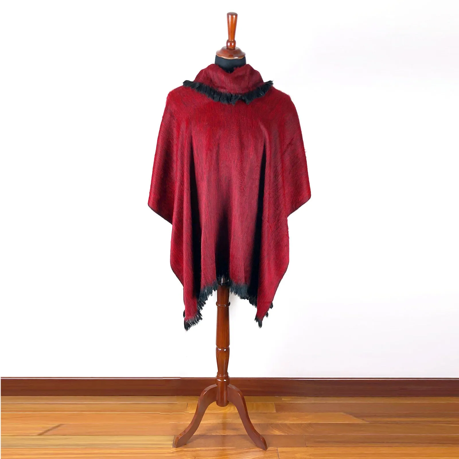 Tundayme - Lightweight Baby Alpaca Collared Poncho - Deep Red - Unisex