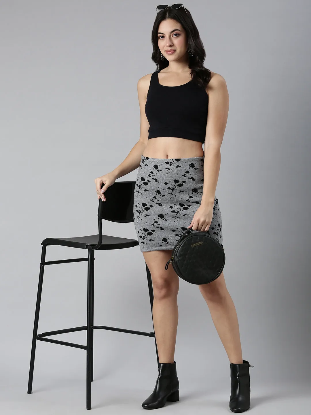 Women Abstract Grey Pencil Mini Skirt