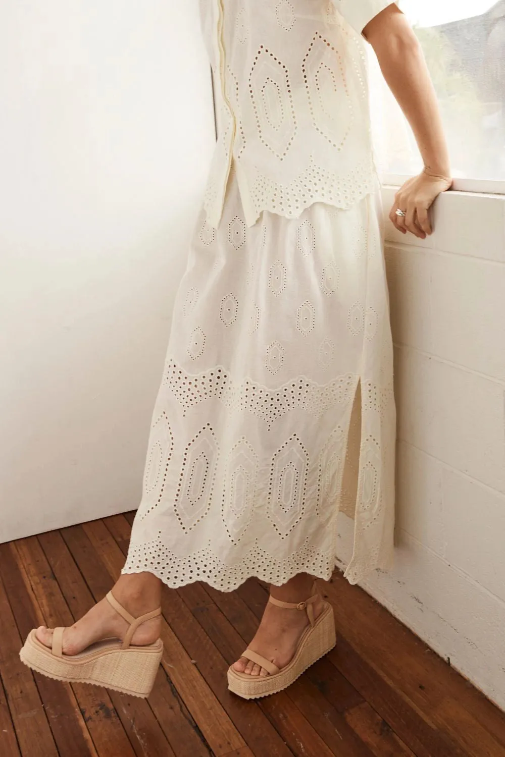 ZOE KRATZMANN | FOND SKIRT | CREAM BRODERIE